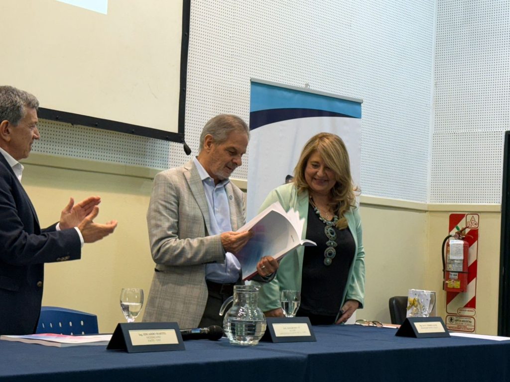 Recepción Libro Rector 2